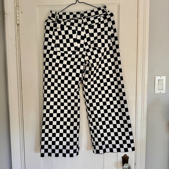 Hollister Cropped Baggy Pant - Picture 3 of 3